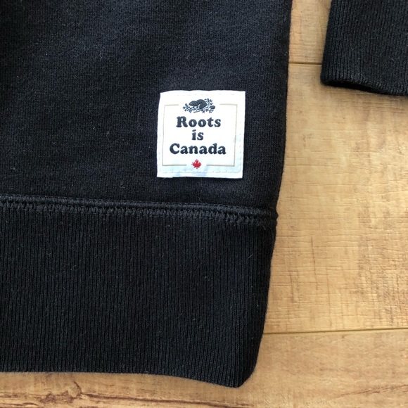 Roots 1/4 Zip - Women’s Medium - Picture 4 of 7